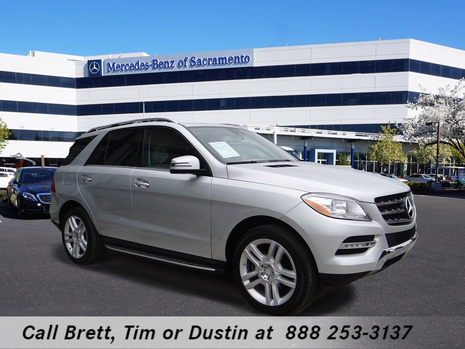 What are some ways to find a good pre-owned Mercedes ML350?